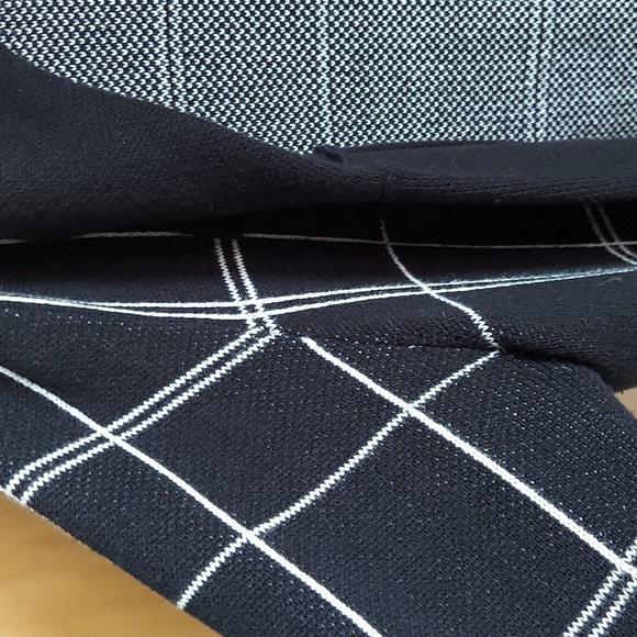 Cardigan - Picture 4 of 5